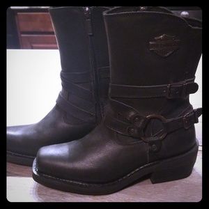 NEW Womens Harley Davidson Boots 8.5 Free shirt